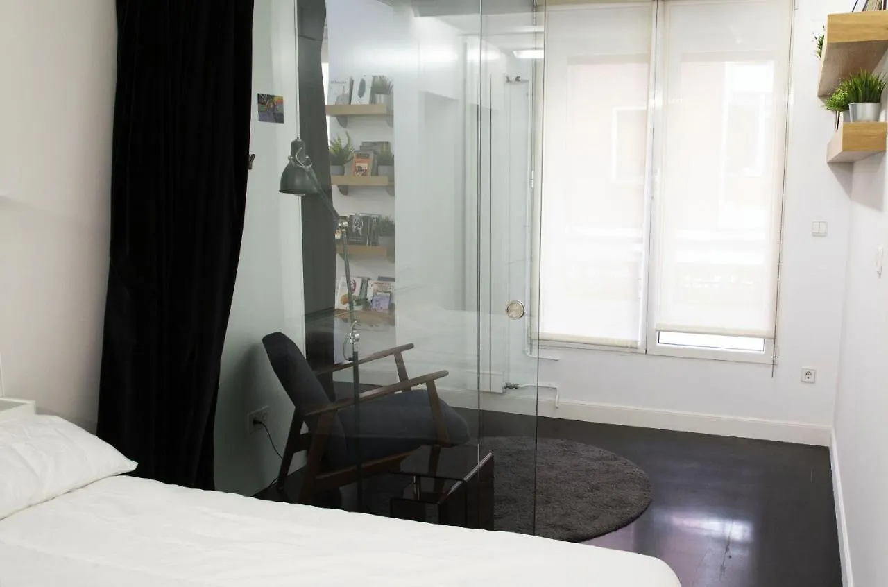 Bauhaus Apartment By People Rentals Bilbao