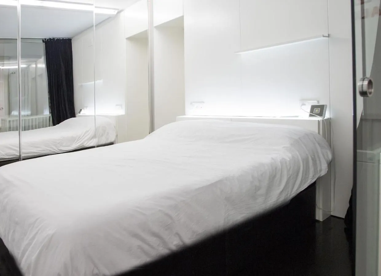 Bauhaus Apartment By People Rentals Bilbao Spain