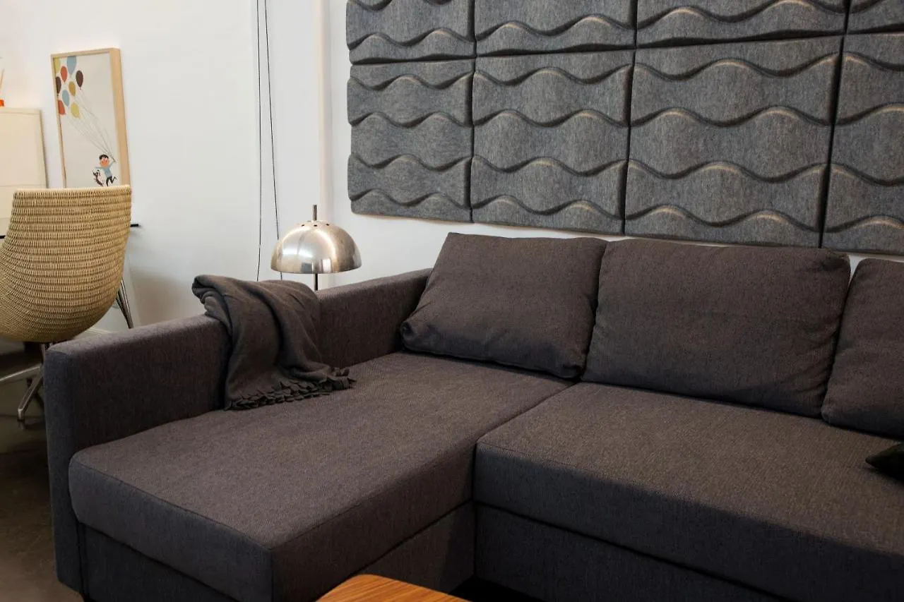 Bauhaus Apartment By People Rentals Bilbao